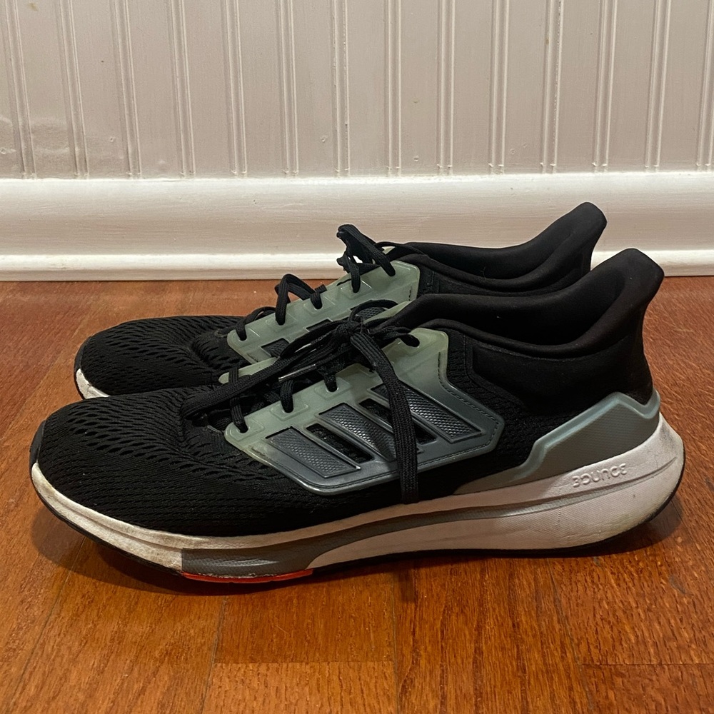 Adidas Running Shoes EQ21